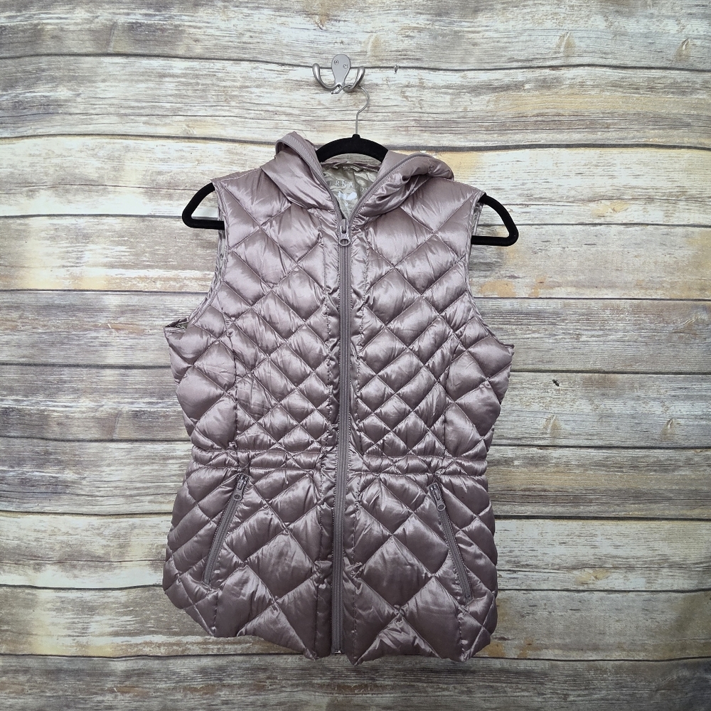 Bernardo Down Quilted Metallic Vest Size Medium